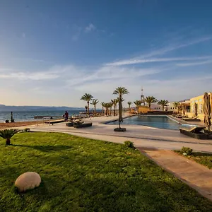 Luxotel & Only 15 Years מלון