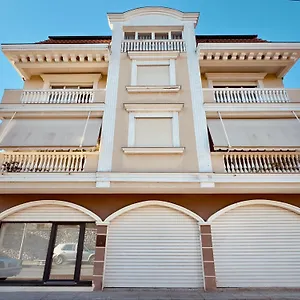Seasons - Free Parking & Center Shkodra
